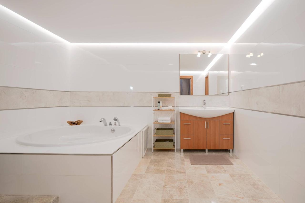 The Moss - Luxury Villa In Corralejo Near The Beach Exterior foto